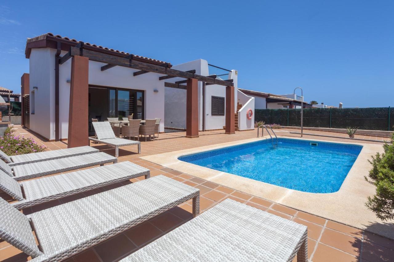 Villa Zafiro 13 Golf Private Pool Caleta De Fuste By Holidays Home Экстерьер фото