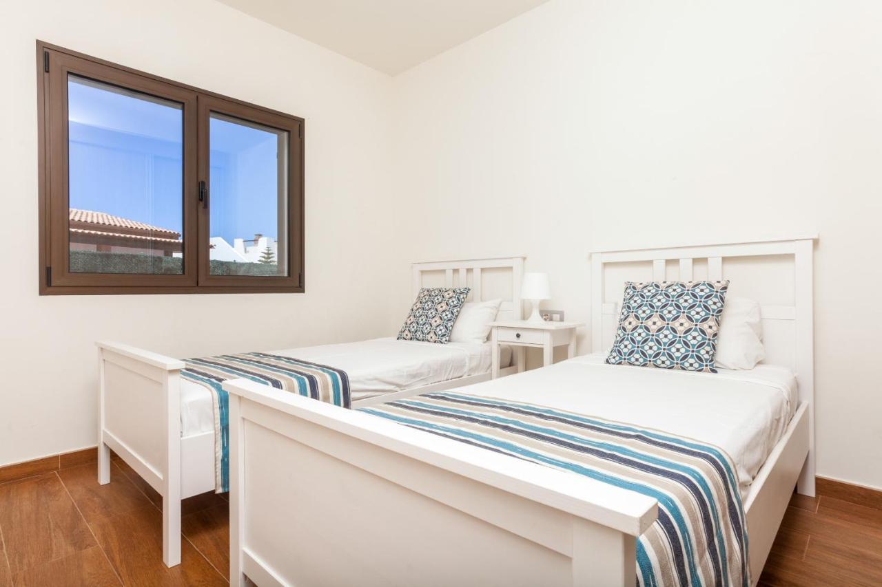 Villa Zafiro 13 Golf Private Pool Caleta De Fuste By Holidays Home Экстерьер фото